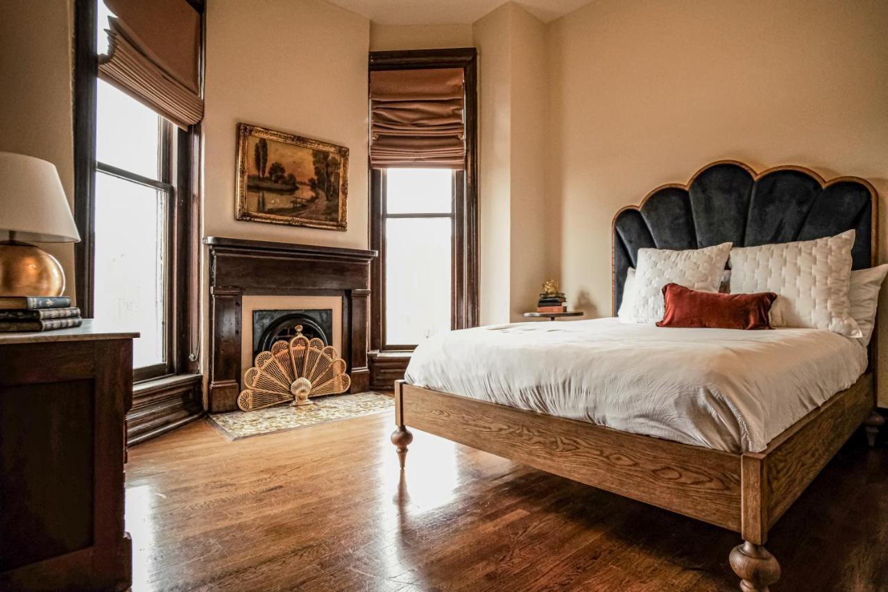 Henrie House I Luxury 4Br Downtown Historic Gem With Library & Patio Villa Nashville Exterior photo