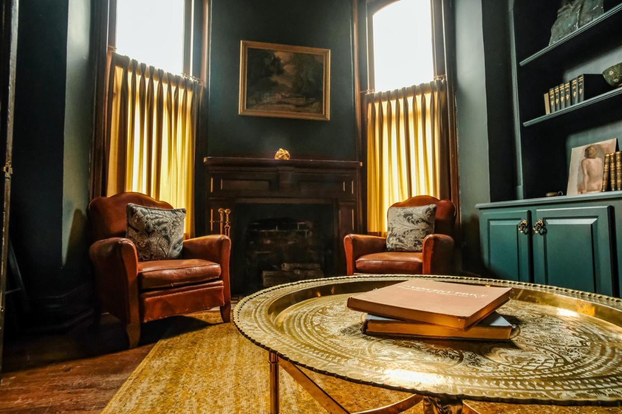 Henrie House I Luxury 4Br Downtown Historic Gem With Library & Patio Villa Nashville Exterior photo